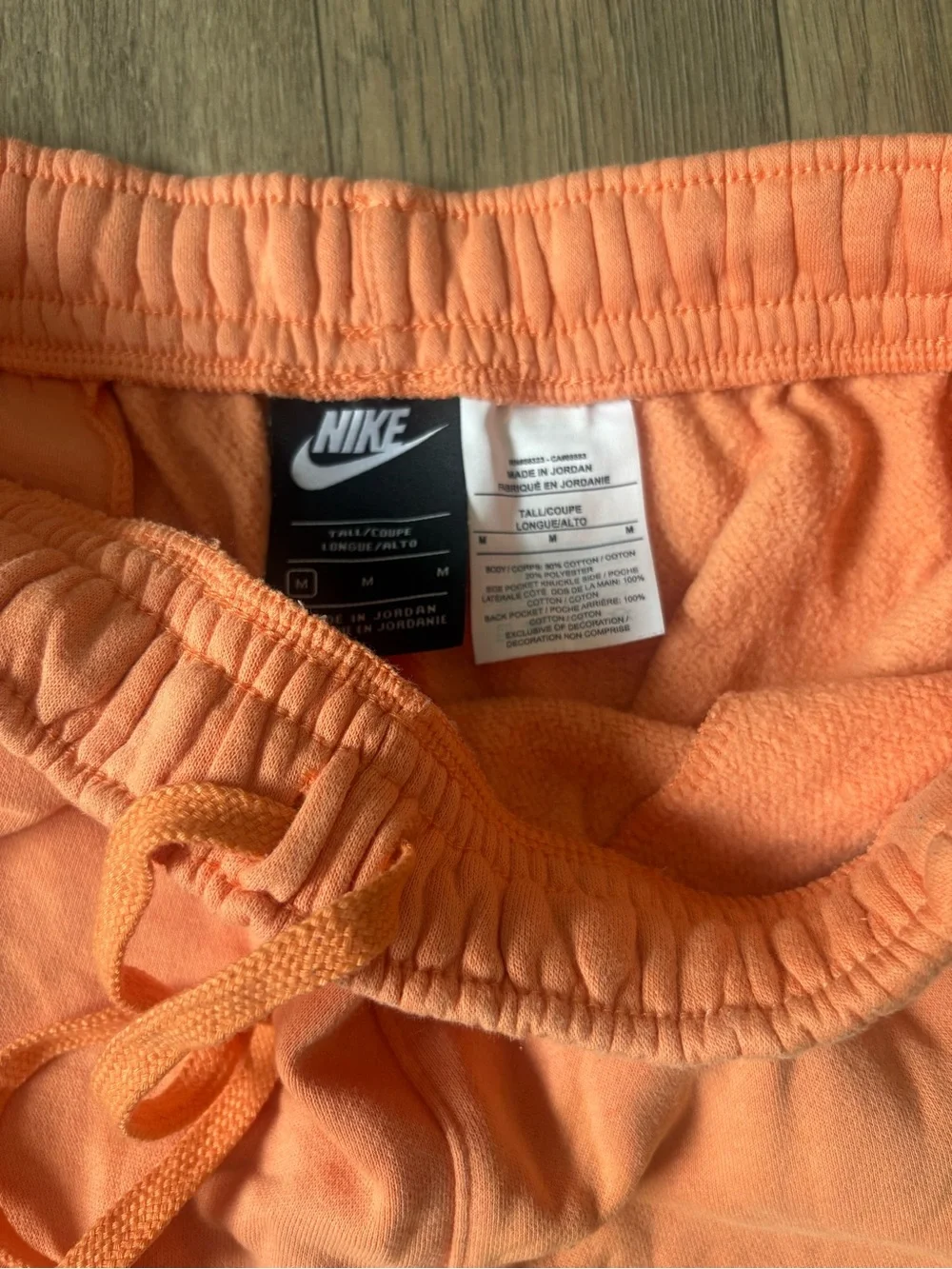 Nike - Orange Athletic Shorts with Drawstring Waist